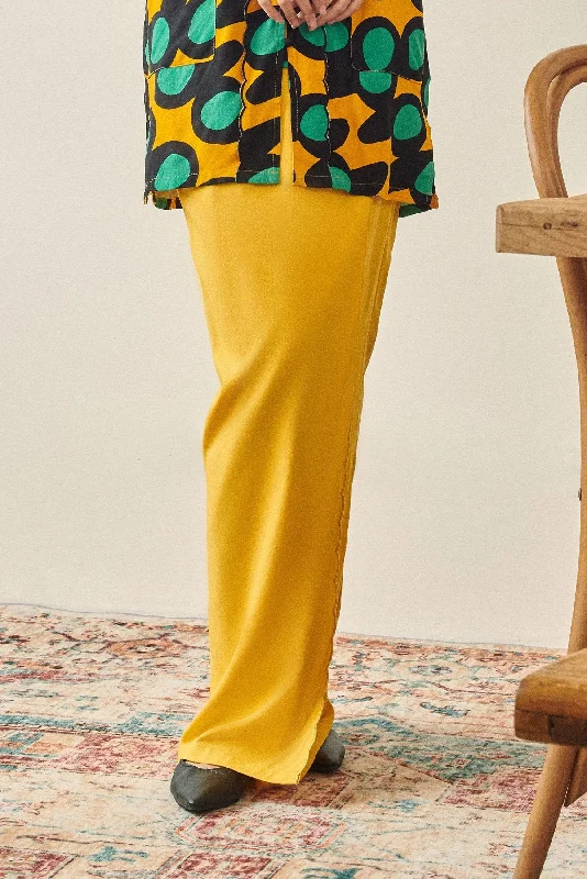 Rasa Sayang Women Scallop Skirt - Mustard spandex blend skirt