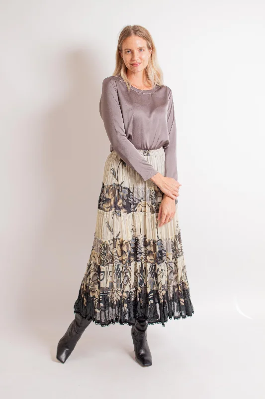 Platinum Skirt leather skirt bold