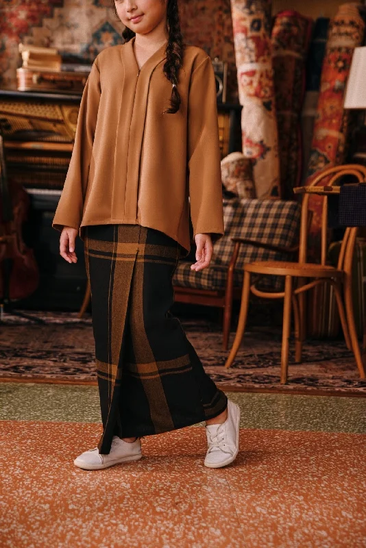 The Akar Kita Folded Skirt - Rustique chiffon skirt lightweight