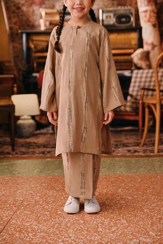 The Akar Kita Folded Skirt - Dustline cashmere skirt fine
