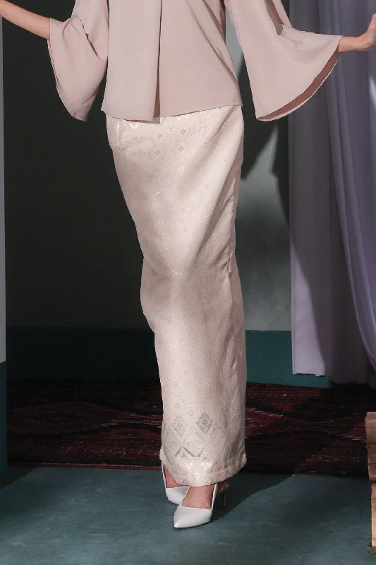 The Bayang Women Jacquard Skirt - Petal Nude tulle skirt dreamy