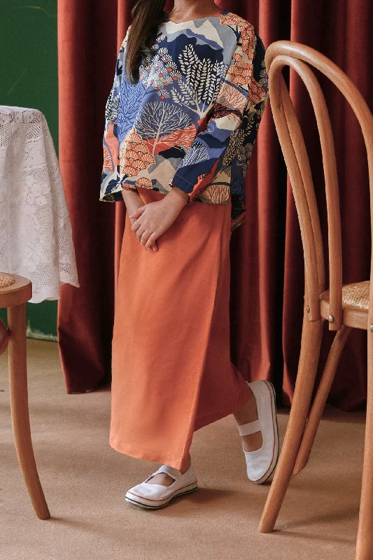 The Sungai Folded Skirt - Brown athletic skirt fit