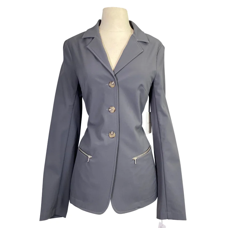 CALLIDAE The Tech Zip Show Coat in Grey - Women's Medium Front Pockets Side Pockets Patch Pockets
