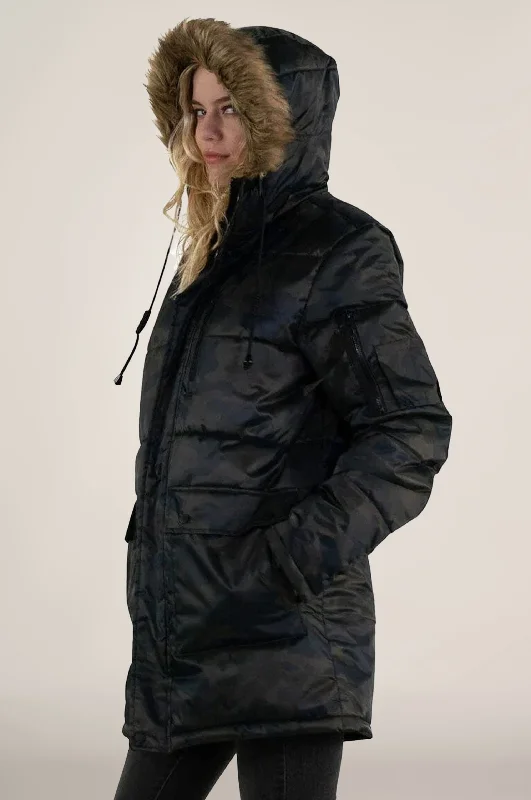 Women's Snorkel Puffer Oversized Jacket