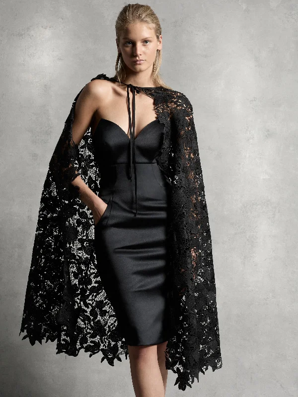 Aimee Dress - Black (Size 8 + 10 Only)